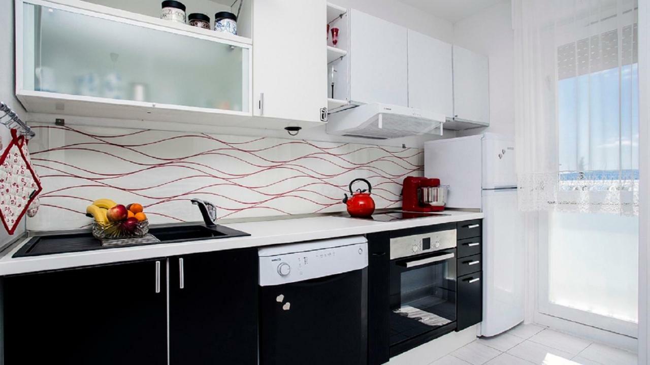 Apartment Milana - Cozy Stay With Free Parking Split Exterior foto